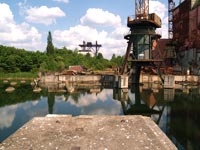 AKW Tschernobyl. Die dritte Reihe. Die Baugrube für das Fundament des Maschinenhauses von Block 6