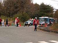 Ein Kontrollpunkt an der Grenze der 20km evakuierten Zone, Minamisoma (南相馬市). Präfektur Fukushima