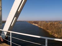 Eisenbahnbrücke über den Fluss Pripjat