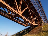 Eisenbahnbrücke über den Fluss Pripjat