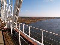 Eisenbahnbrücke über den Fluss Pripjat