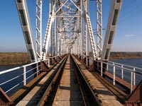 Eisenbahnbrücke über den Fluss Pripjat