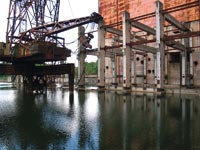 AKW Tschernobyl. Die dritte Reihe. Die Baugrube für das Fundament des Maschinenhauses von Block 6
