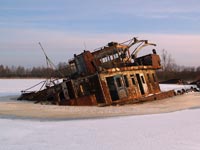 Der Wintermorgen am Schiffsfriedhof von Tschernobyl
