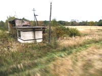 Mit einer Diesellok durch die Zone